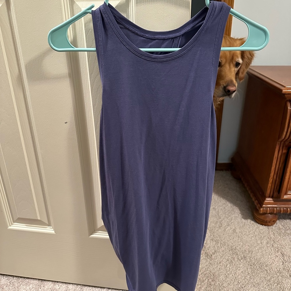 Lululemon all tied up tank sz6